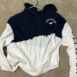 Boyfriend Tee Hollister cropped hoodie